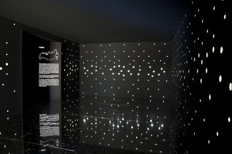 Российский павильон, первый этаж, посвященный советским наукоградам